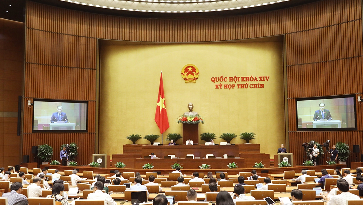 Quốc hội thông qua Luật Đầu tư (sửa đổi), cấm kinh doanh dịch vụ đòi nợ